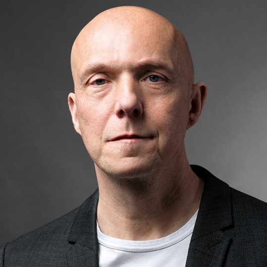 Förder, René